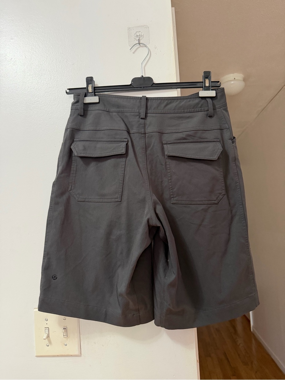 lululemon athletica Men's Dark Gray Cargo Shorts